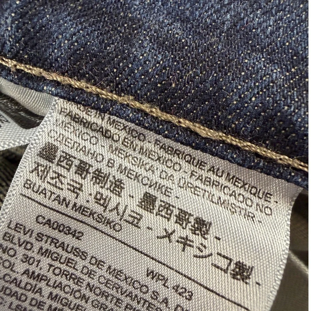 Levi's 511 Slim Fit Mens Jeans Dark Wash Blue‎ Denim 32x30 Slim Straight Pants
